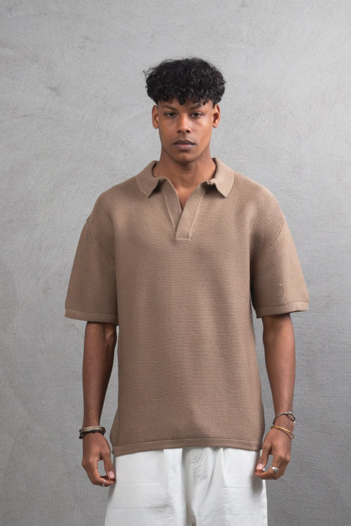 ESSENTIAL WOOL V-NECK TEE