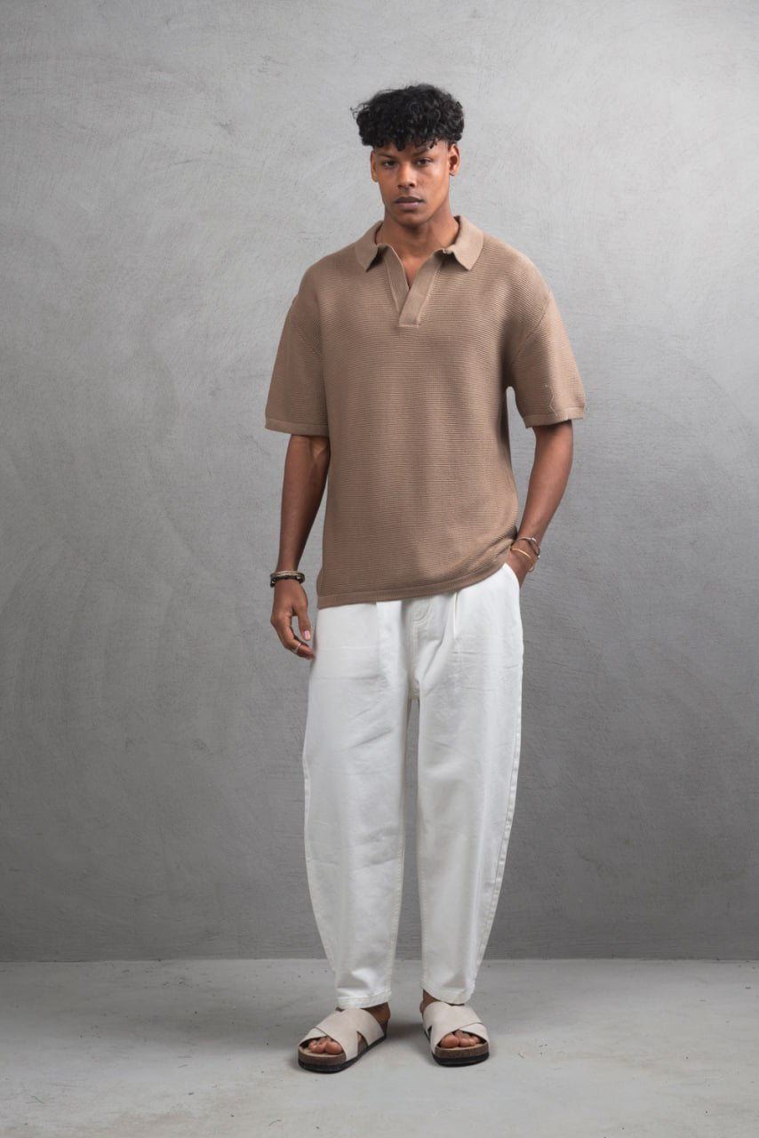 ESSENTIAL WOOL V-NECK TEE