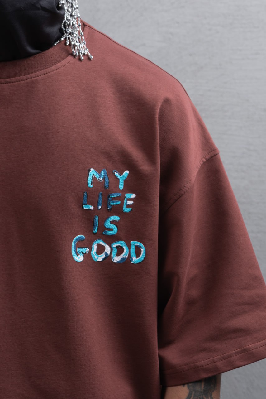 My life is good TEE